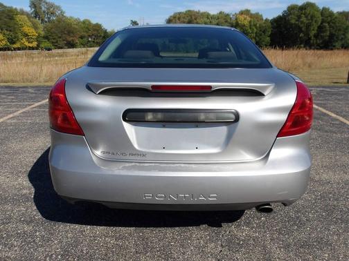 2008 Pontiac Grand Prix Base