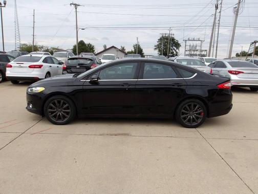 Shadow Black 2016 Ford Fusion SE