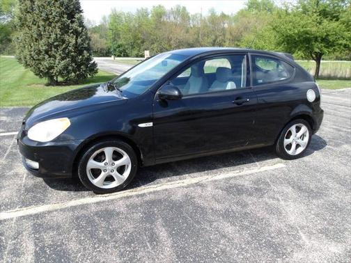 2009 Hyundai Accent SE