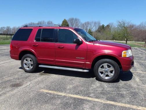 2005 Ford Explorer Limited