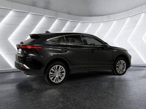Black 2021 Toyota Venza XLE