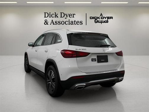 2026 Mercedes-Benz GLA 250 Base