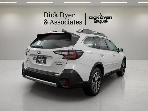 2022 Subaru Outback Touring