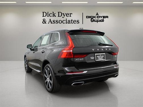 2021 Volvo XC60 T5 Inscription