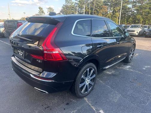 2021 Volvo XC60 T5 Inscription