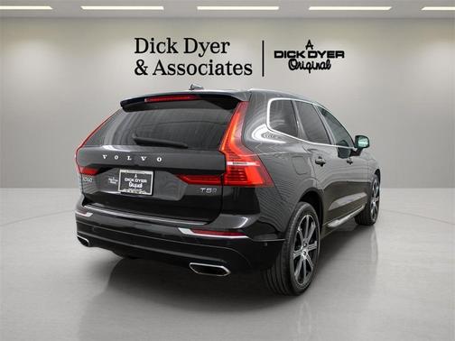 2021 Volvo XC60 T5 Inscription