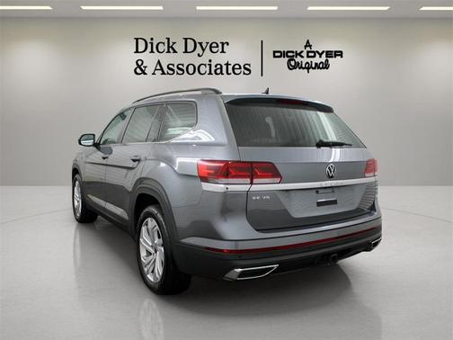 2023 Volkswagen Atlas 3.6L SE w/Technology