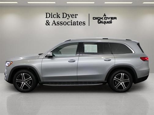 2022 Mercedes-Benz GLS 450 4MATIC