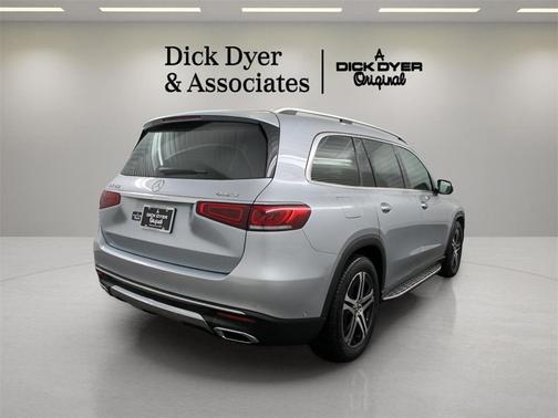 2022 Mercedes-Benz GLS 450 4MATIC