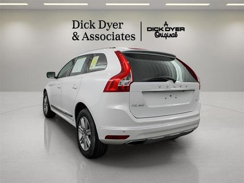 2017 Volvo XC60 T5 Inscription