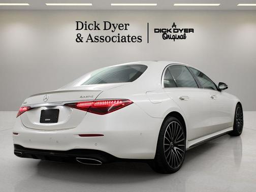 2022 Mercedes-Benz S-Class S 500 4MATIC