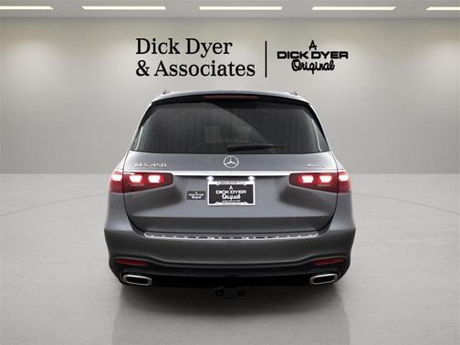 2024 Mercedes-Benz GLS 450 4MATIC