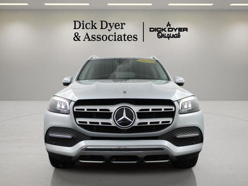 2023 Mercedes-Benz GLS 450 4MATIC