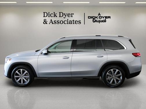 2023 Mercedes-Benz GLS 450 4MATIC