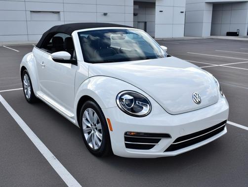 2019 Volkswagen Beetle 2.0T S