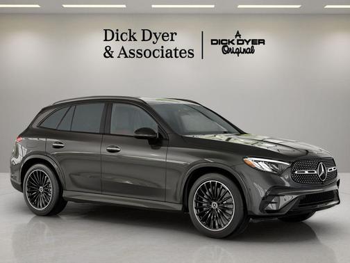 2025 Mercedes-Benz GLC 300 Base