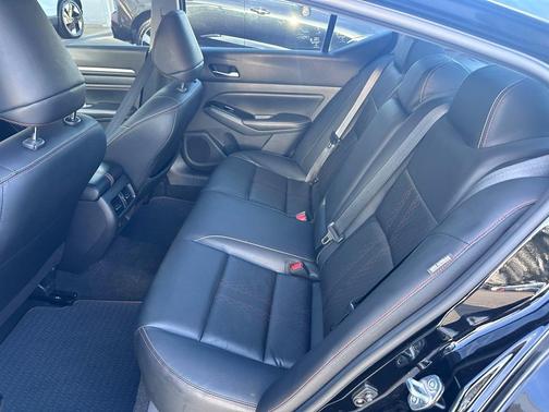 2023 Nissan Altima 2.0 SR