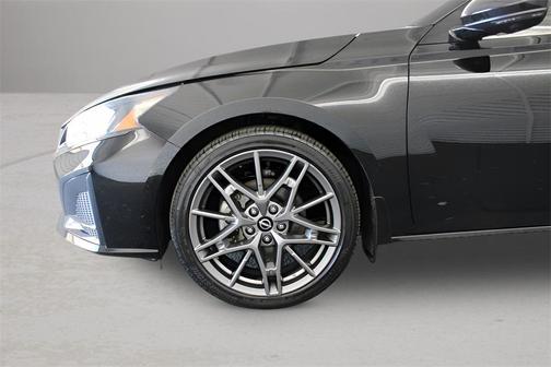 2023 Nissan Altima 2.0 SR