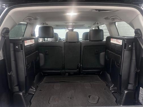 2018 Toyota Land Cruiser V8