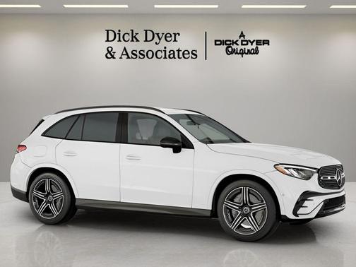 Polar White 2025 Mercedes-Benz GLC 300 Base 4MATIC