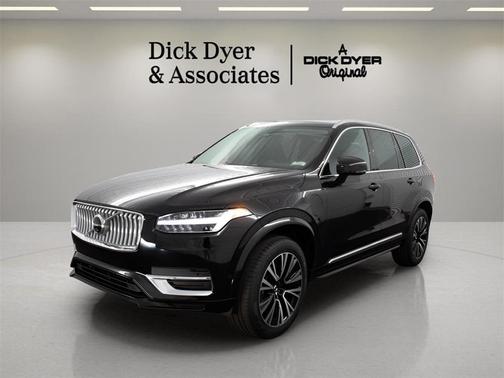 2025 Volvo XC90 Plug-In Hybrid T8 Plus 7-Seater