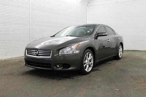 Java Metallic 2014 Nissan Maxima SV