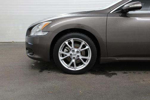 Java Metallic 2014 Nissan Maxima SV