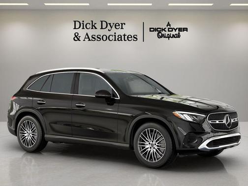 2026 Mercedes-Benz GLC 300 Base