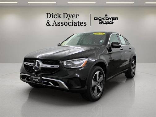 2022 Mercedes-Benz GLC 300 4MATIC Coupe