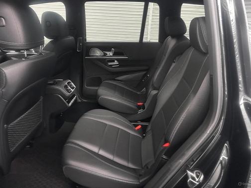 2022 Mercedes-Benz GLS 450 4MATIC