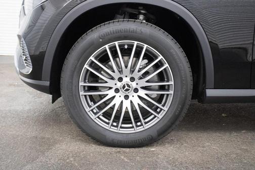 2025 Mercedes-Benz GLC 300 Base 4MATIC