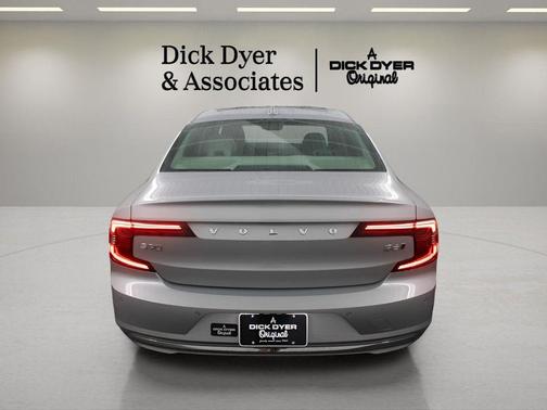 2025 Volvo S90 B6 Ultra