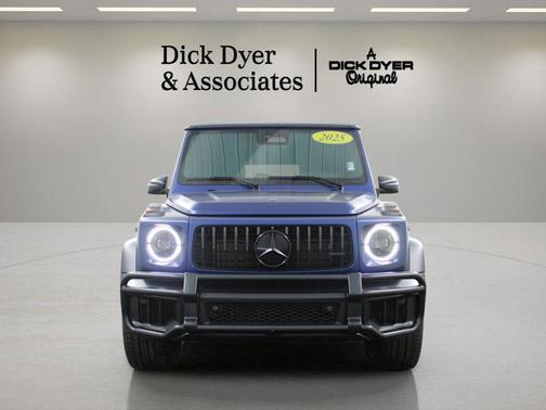 MANUFAKTUR Exclusive Brilliant Blue Magno 2025 Mercedes-Benz AMG G 63
