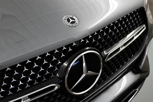 2025 Mercedes-Benz GLE 450e 4MATIC