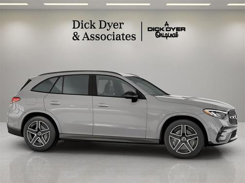 2025 Mercedes-Benz GLC 300 Base 4MATIC