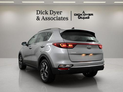 2022 Kia Sportage EX