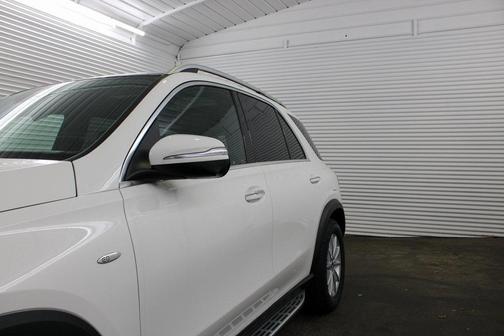 2025 Mercedes-Benz GLE 450e 4MATIC