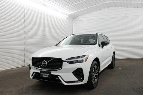 2025 Volvo XC60 B5 Core