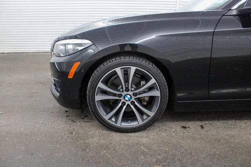 2018 BMW 230 i