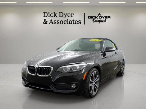 2018 BMW 230 i