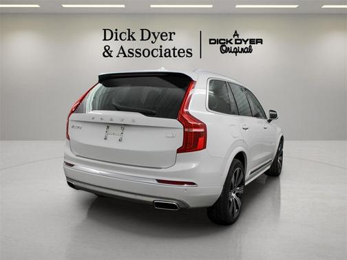 2021 Volvo XC90 Recharge Plug-In Hybrid T8 Inscription 7 Passenger