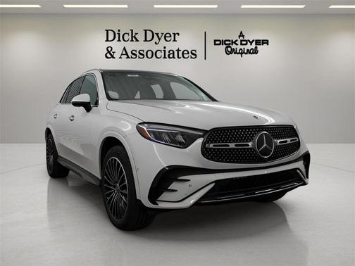 2025 Mercedes-Benz GLC 300 Base 4MATIC