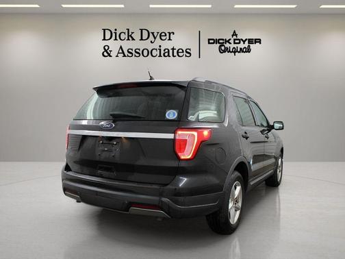 Black Metallic 2019 Ford Explorer XLT