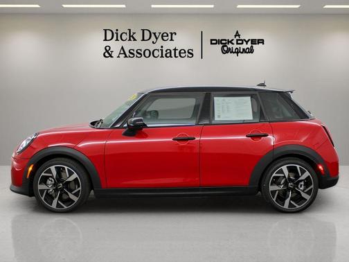 2025 MINI Hardtop Cooper S