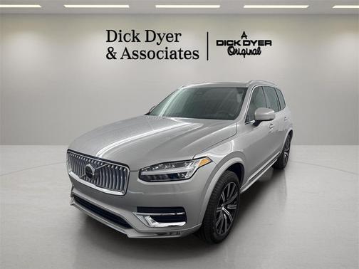 2025 Volvo XC90 B5 Core