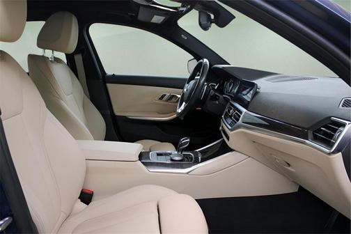 2021 BMW 330 i xDrive