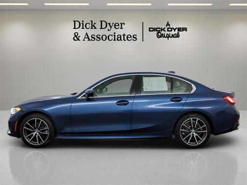 2021 BMW 330 i xDrive