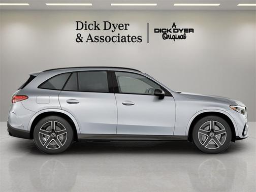 2025 Mercedes-Benz GLC 300 Base 4MATIC