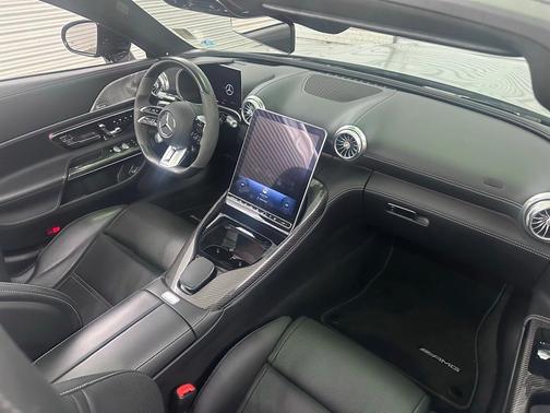 2022 Mercedes-Benz AMG SL 63 Base