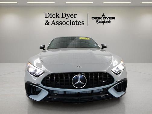 2022 Mercedes-Benz AMG SL 63 Base